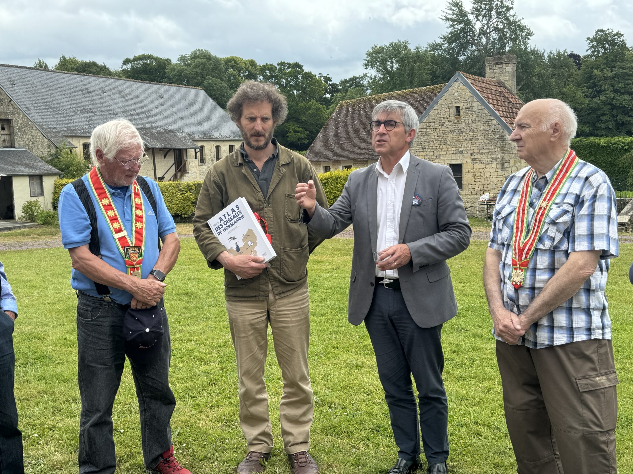 SORTIE PIQUE-NIQUE AU CHÂTEAU DE BROUAY