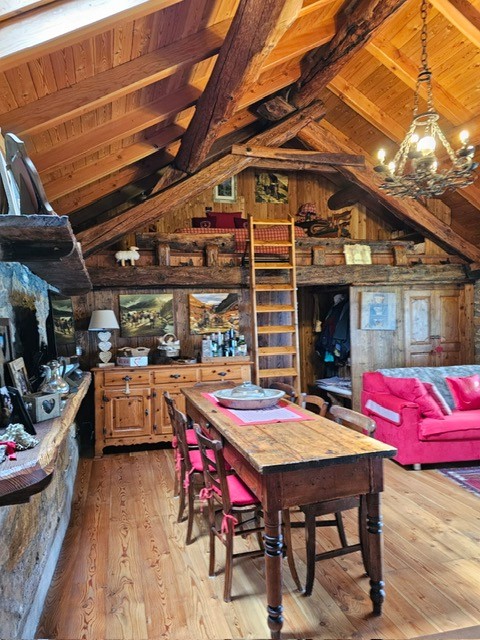 ANNA MARIA TRAVERSA ET L’UNE DE SES PASSIONS: LA RESTAURATION DE MAISONS