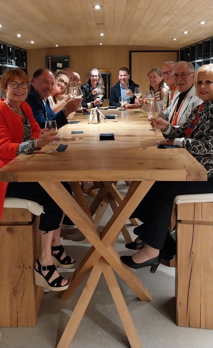 Au Caveau du restaurant “Le Millésime” à Chambolle-Musigny le samedi 6 septembre 2025