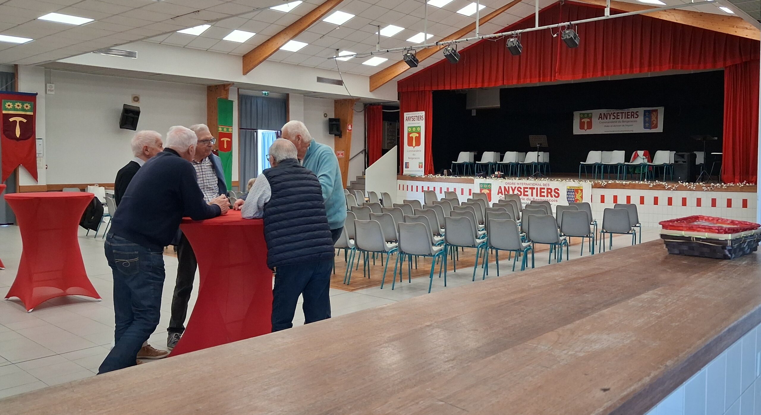 Qui, Quoi, Quand, Comment (ou les coulisses de l’exploit)